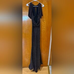 Shimmering Black Maxi Evening Gown